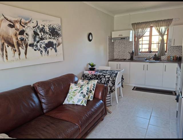 5 BEDROOM HOUSE FOR SALE IN WAVECREST